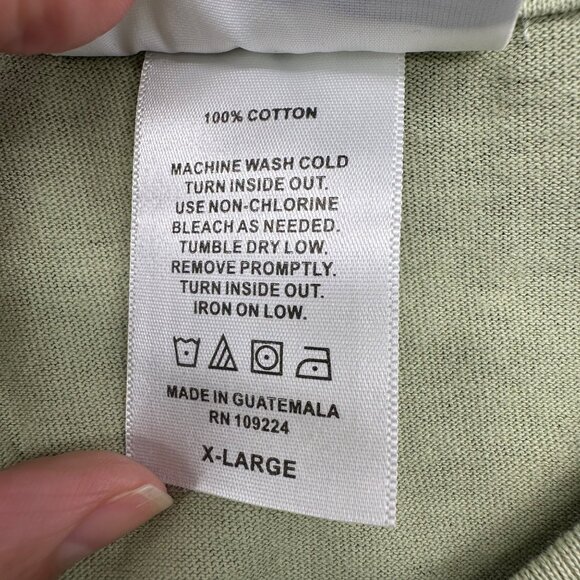 Sage Green T Shirt Cardinals Birds Flowers Size XL Cottage Nature Botanical - Picture 5 of 7